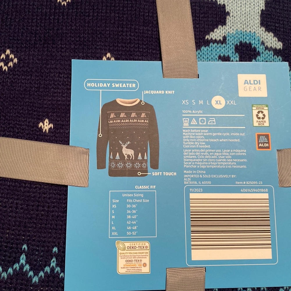 Aldi Ugly Sweater and Beanie set